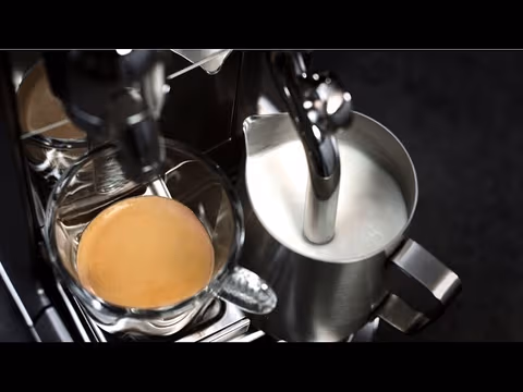 Vidéo de produit Creatista Plus Black Truffel 